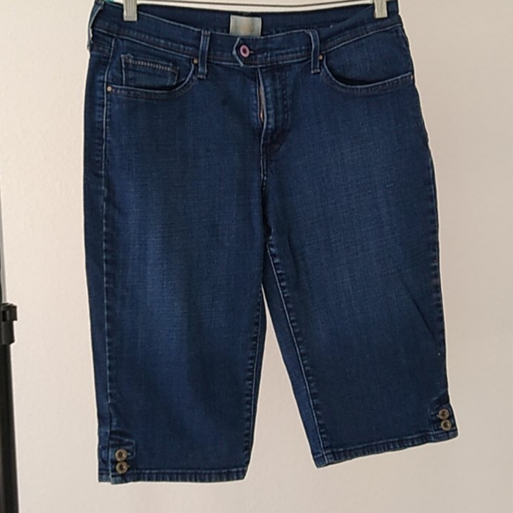 Levi's 515 Skimmer jean shorts, size 10